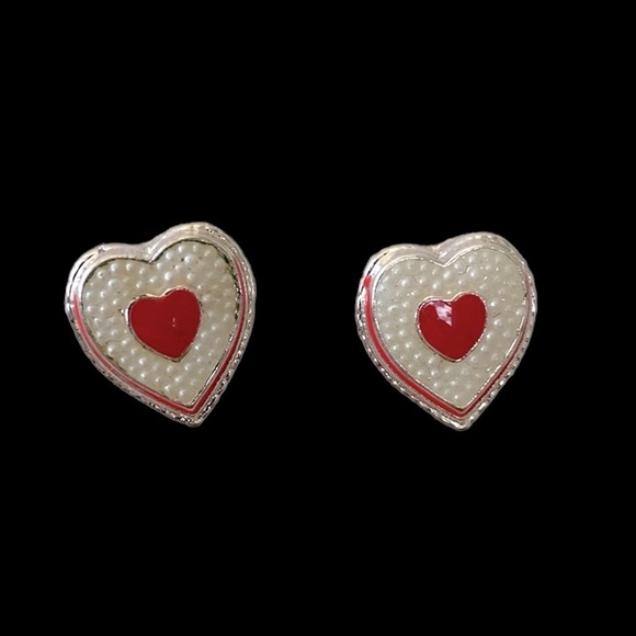 🎉HP🎉Napier Mini Heart Earrings - Picture 6 of 9